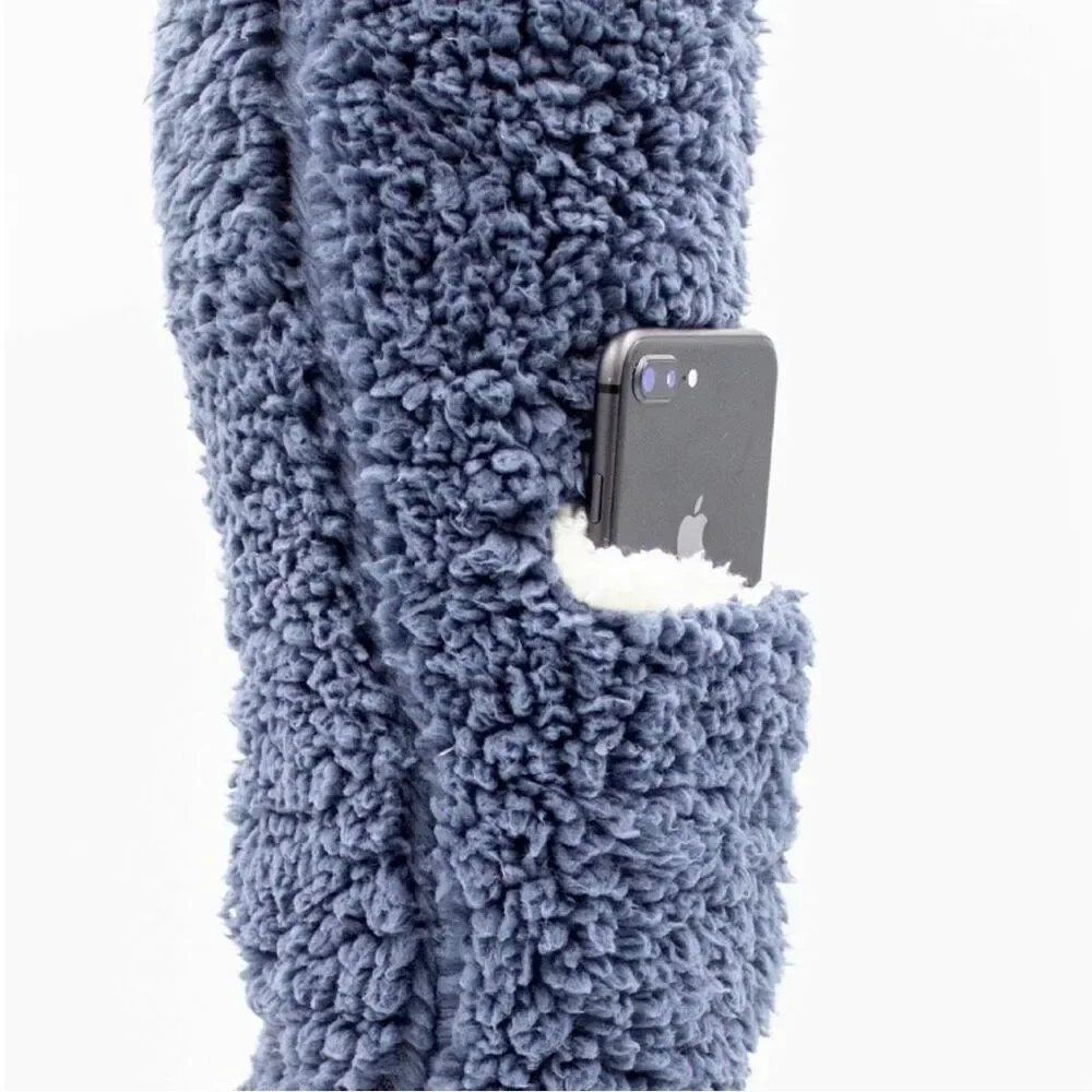 NWT Aromasoles lavender infused cell phone pocket Blue socks w/ Lace & Scrunchie